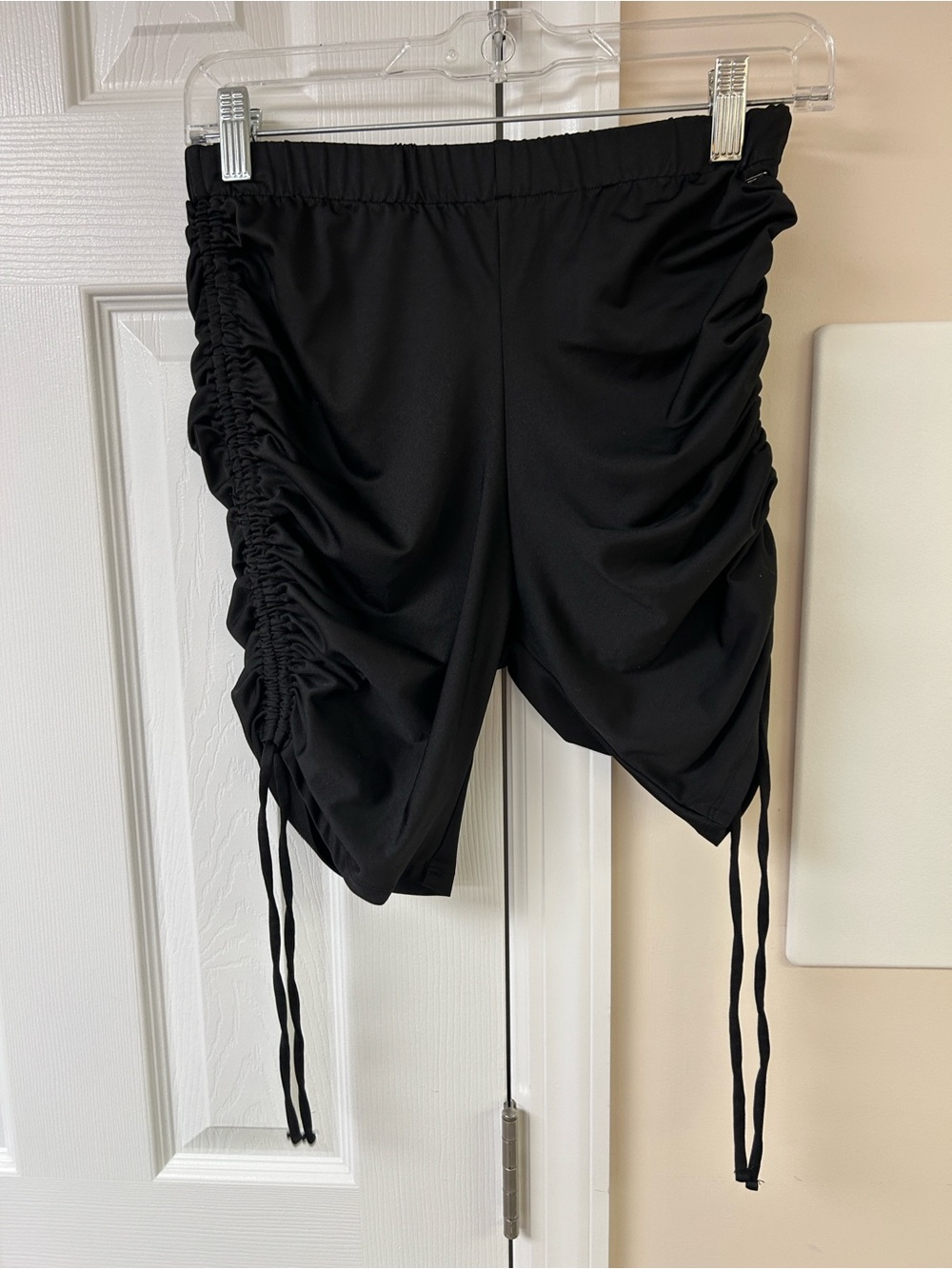 Guess Ruched Shorts